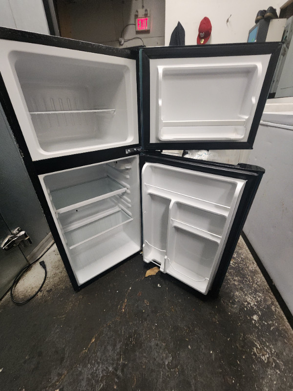 Mini Fridge for sale | Refrigerators | Edmonton | Kijiji