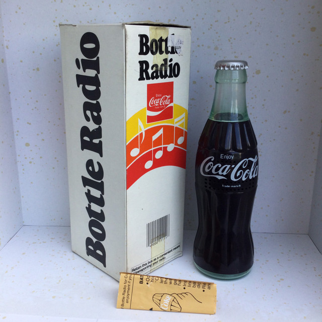 Coca Cola Bottle Radio  in Arts & Collectibles in Edmonton