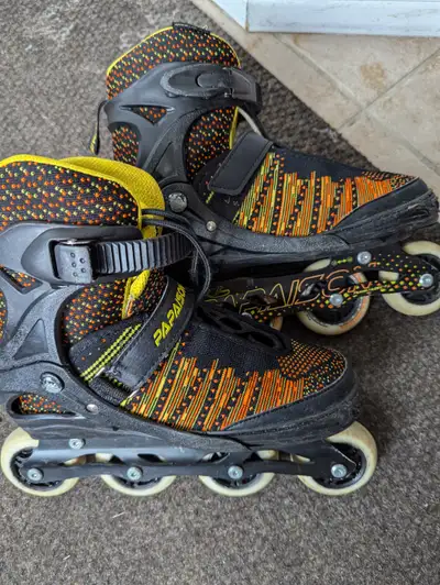 Patins à roues alignées ajustables gr. 6 à 9 US (39 à 42 EU), View more