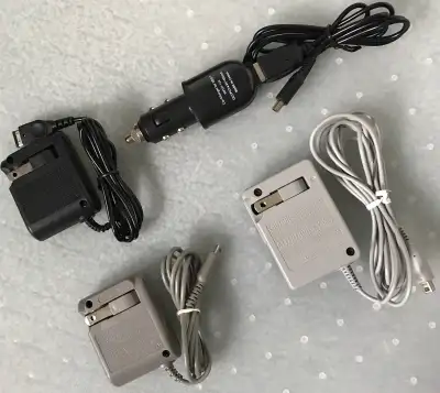 ‪DS Chargers: For 3DS / 2DS / DSI / DS Lite/Original DS/GBA Sp‬, View more