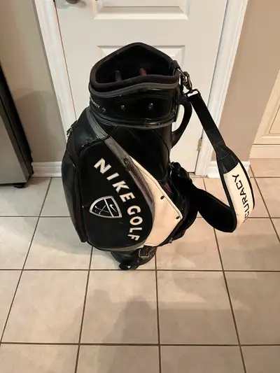 NIKE PRO TOUR GOLF BAG, View more