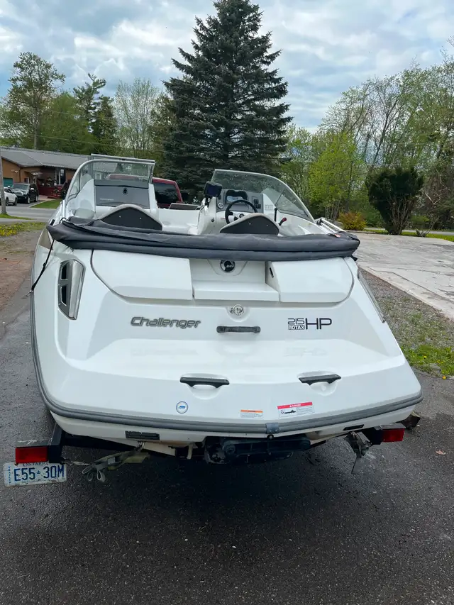 2008 Seafood Challenger 180 Supercharged in Powerboats & Motorboats in Trenton - Image 4