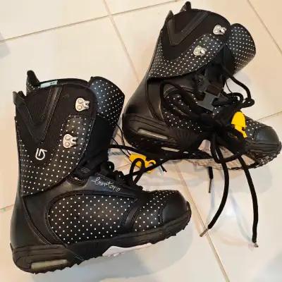 Burton Snowboard Boots Excellent Condition, Like New US5.5 EUR36, View more