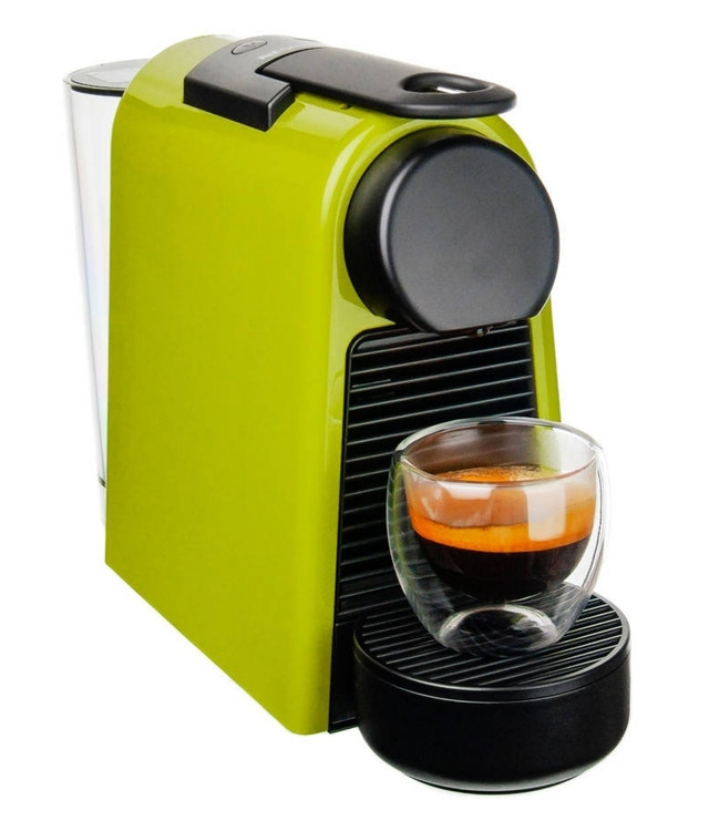Nespresso Essenza Mini espresso machine dans Machines à café  à Laval/Rive Nord