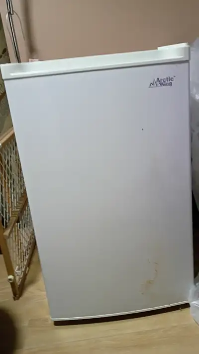 Arctic King 3.0 cu ft Upright Freezer - Like New!, View more