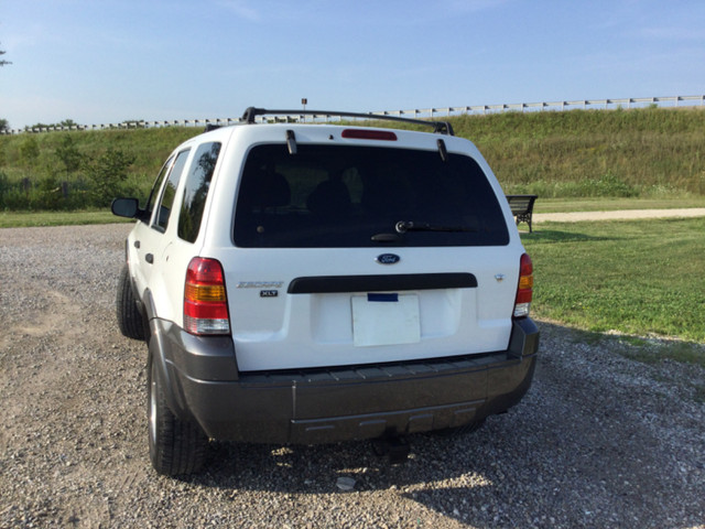 2005 Ford Escape XLT in Cars & Trucks in Windsor Region