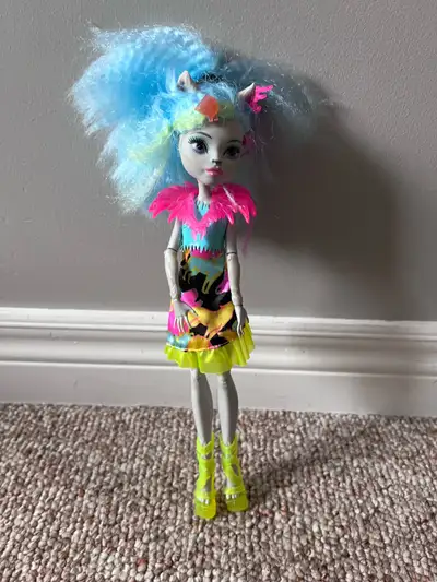 Monster High Freaky Fusion Ghoulia Yelps Fashion Doll, View more