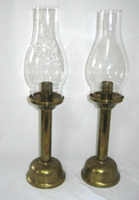 PAIRE DE CHANDELIER AVEC CHEMINEE /CANDLESTICK PAIR with CHIMNEY