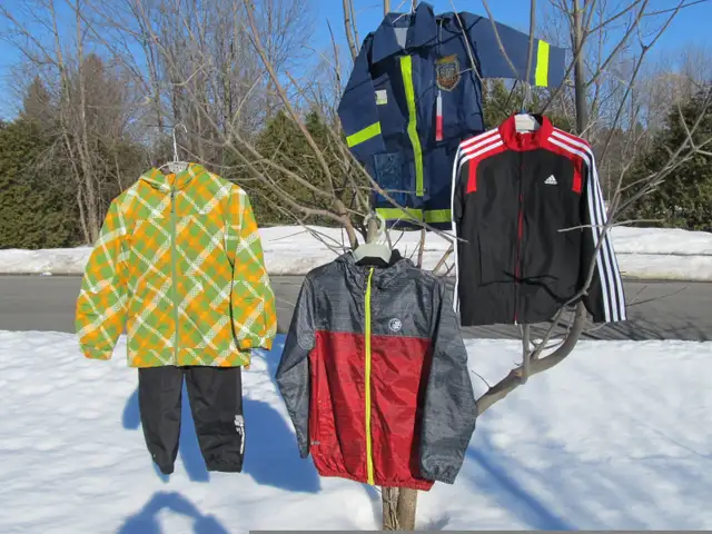 beau Vêtements com neuf**Fille/Garçon ( 3 mois à 8 ans) in Kids & Youth in Longueuil / South Shore - Image 6