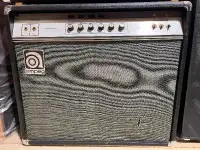 VINTAGE AMPEG VT-22 AMP