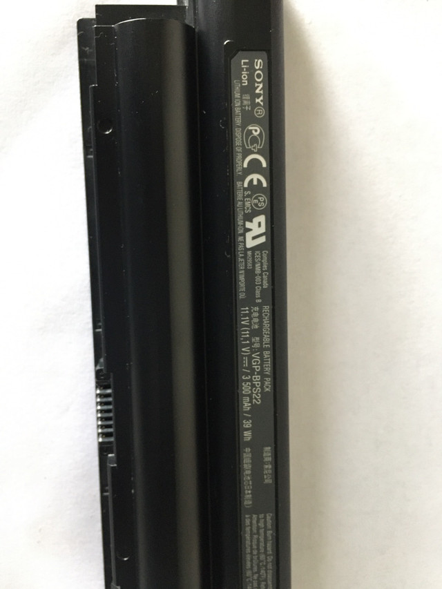 Used Original Sony PCG-71311L Battery in System Components in Hamilton