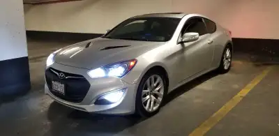 Winter and summer wheels included.