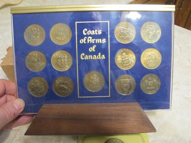 Vintage Coin/Token Set, Floral Emblem/Coat Of Arms Canada Prov in Arts & Collectibles in Regina - Image 2