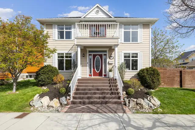 324 McCarren Avenue in Houses for Sale in Kelowna - Image 2