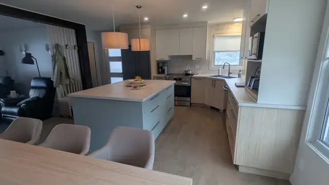 Bord de l'eau – Maison plain-pied riveraine – Drummondville in Houses for Sale in Drummondville - Image 6
