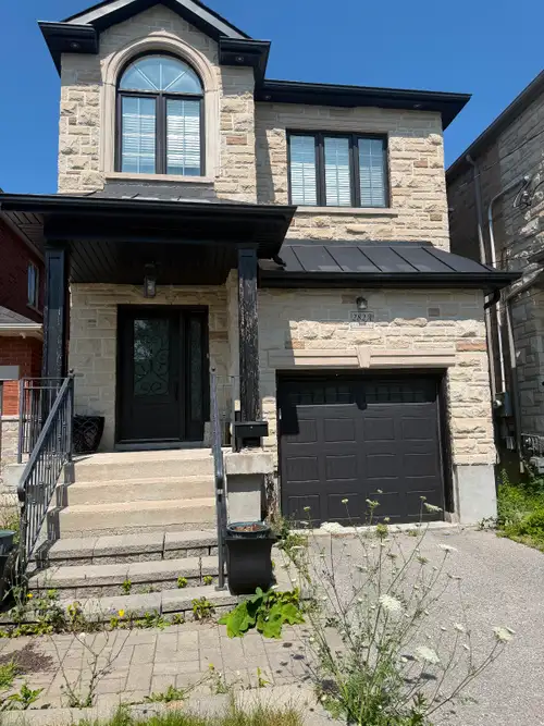 Fully furnished basement with a separate entrance Utilities are included and also high speed Interne...