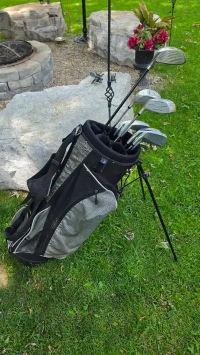 Intech RIGHT Golf Clubs with Stand Bag , View more