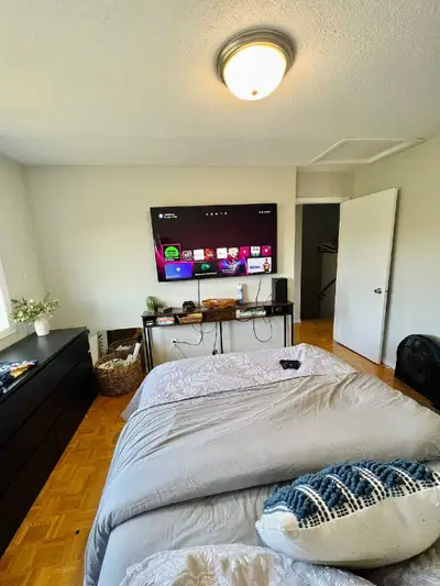 Available June 1 Renting out the second biggest private room in the house. Unfurnished. 900 all util...