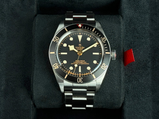 [SOLD] Tudor Black Bay 58 (2024) – Full Set, Box & Papers in Jewellery & Watches in Kitchener / Waterloo - Image 3