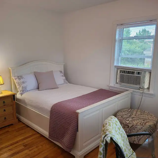 Chambre à louer in Room Rentals & Roommates in Sherbrooke - Image 2