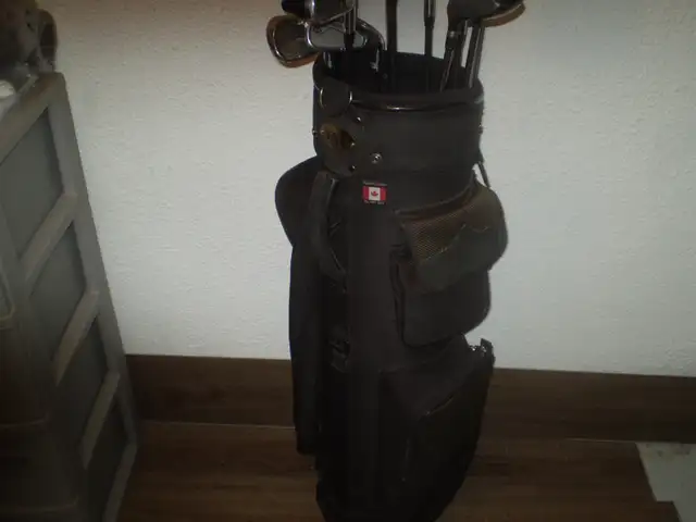 MEN's R/H OVERSIZED COMPLETE GOLF CLUB SET Including BAG in Golf in Thunder Bay - Image 8