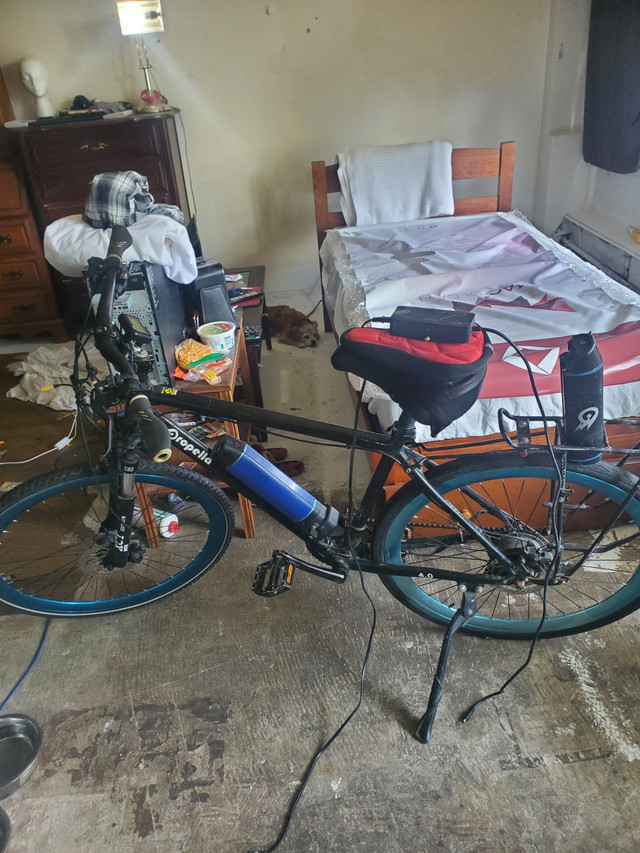 For sale real light good quality EBIKE. in eBike in Hamilton - Image 2