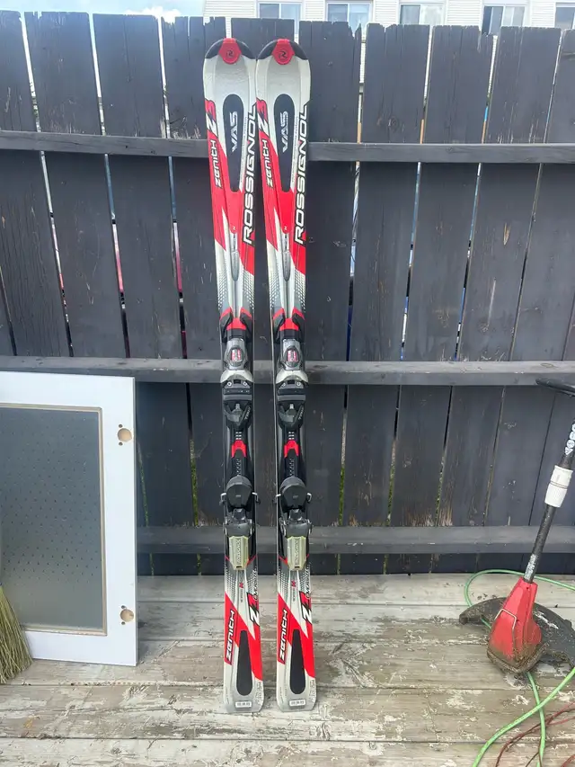 Rossignol Zenith Z72 Skis in Ski in Edmonton - Image 2