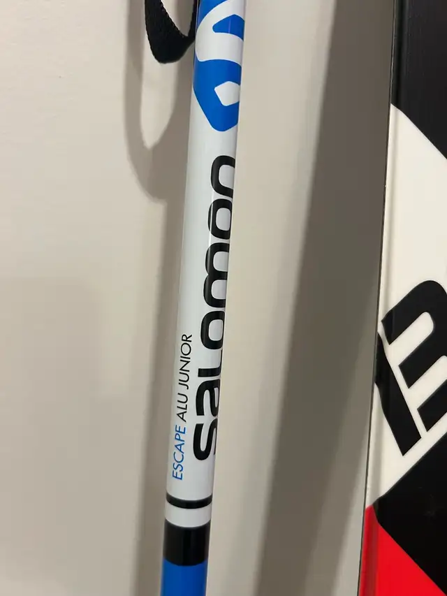 Rossignol Venture X-Tour XC Skis & Poles - 130 cm in Ski in Ottawa - Image 6
