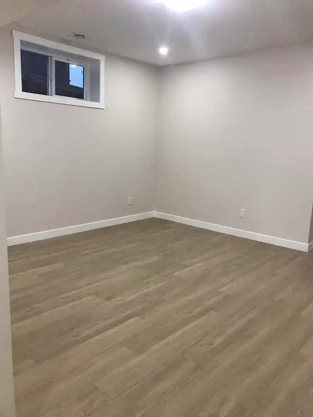 New & Legal basement in Sherwood, NW