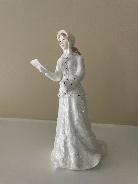 Royal Doulton Figurine Sentiments Christmas Eve HN4350 in Arts & Collectibles in Oshawa / Durham Region