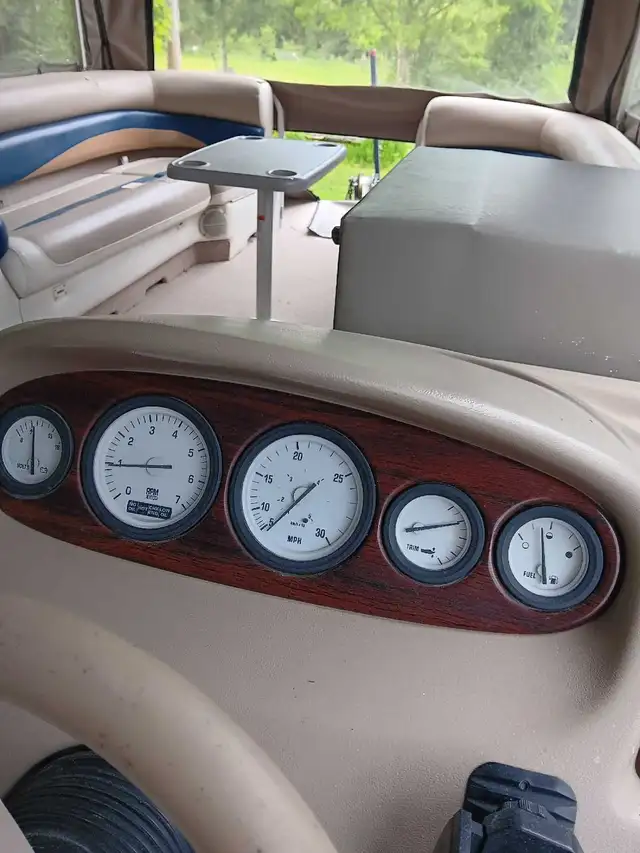 Ponton Princecraft in Powerboats & Motorboats in Laurentides - Image 5