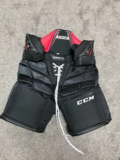 CCM 1.9 Intermediate Goalie Pants, View more