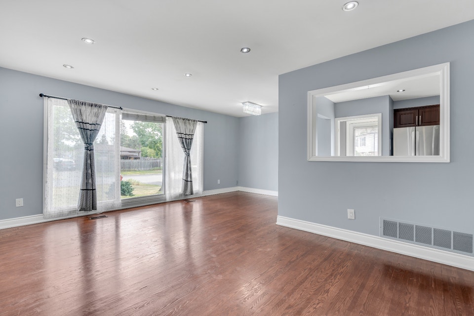 House for rent near Bramlea city centre Brampton 2