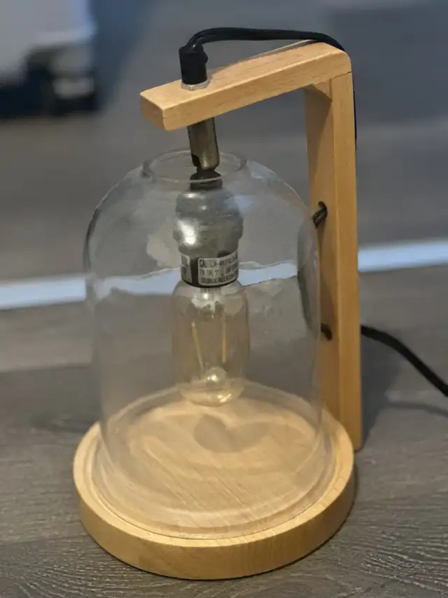 wood glass lamp desk light  in Indoor Lighting & Fans in Markham / York Region - Image 2