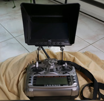 FrSky Taranis 2,4 ghz controle à distance pour RC ou Drone et Écran Flysight sans fil écran LCD 7" r...