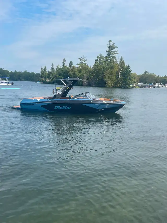 2024 Malibu 23 LSV Wakesetter in Powerboats & Motorboats in Oshawa / Durham Region - Image 10