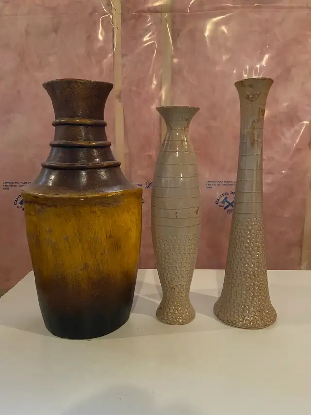 Vases-Home Decor in Home Décor & Accents in Calgary - Image 3