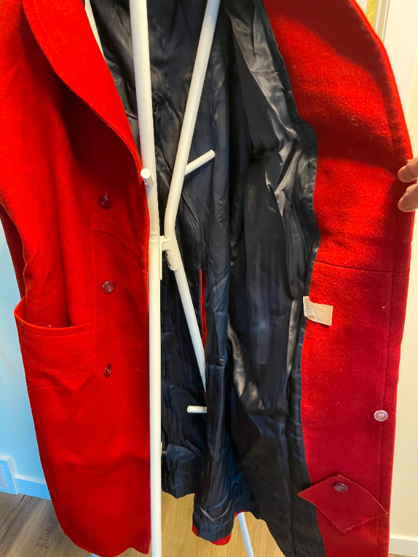 RED COAT in Women's - Tops & Outerwear in Calgary - Image 3