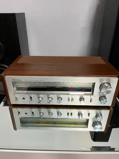 Vintage Technics receiver, View more