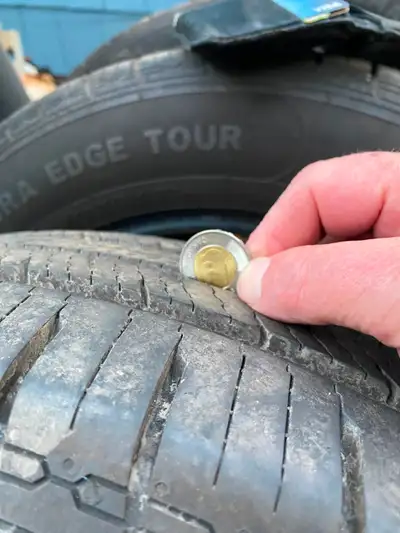 4 barely used 225/65R17 tires hydra edge touring /no plugs or patches