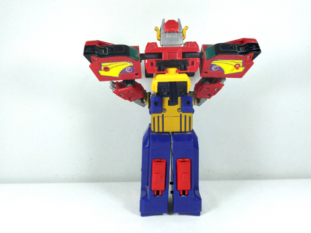 2009 Power Rangers RPM High Octane Megazord in Arts & Collectibles in Moncton - Image 4