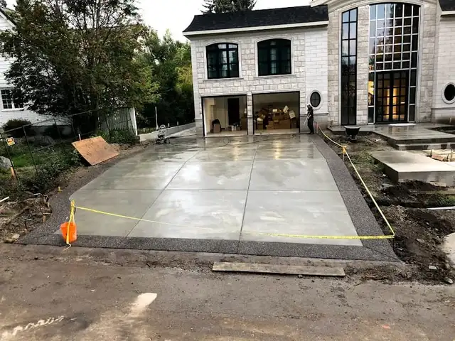 Concrete, Concrete Driveway, Interlocking, Patio  647492641862863234314371121