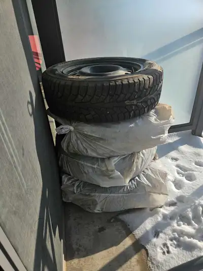 Set of 4, on steel rims. Date code 2917, about 9mm thread left Fit many vehicles like Toyota Rav4, S...