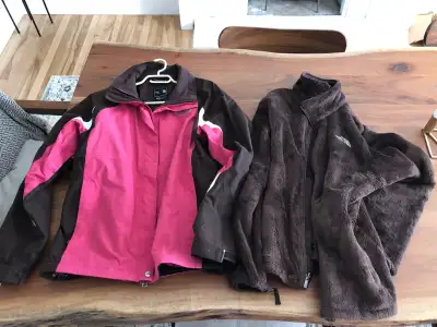 Selling a Used North Face winter/spring jacket. This comes with a cozy removable liner so the shell...