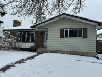 House for rent in Whitehorn NE Calgary 