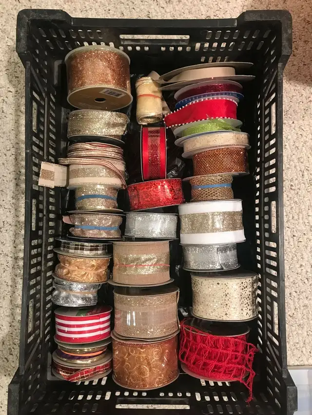 Holiday or Christmas Ribbon in Hobbies & Crafts in Calgary - Image 2