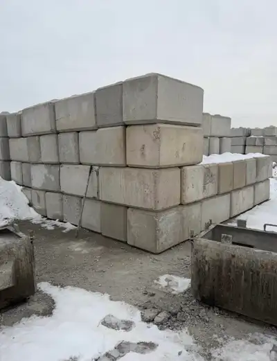 Brand-new concrete retaining wall blocks — perfect for construction, landscaping, barriers, bins, an...