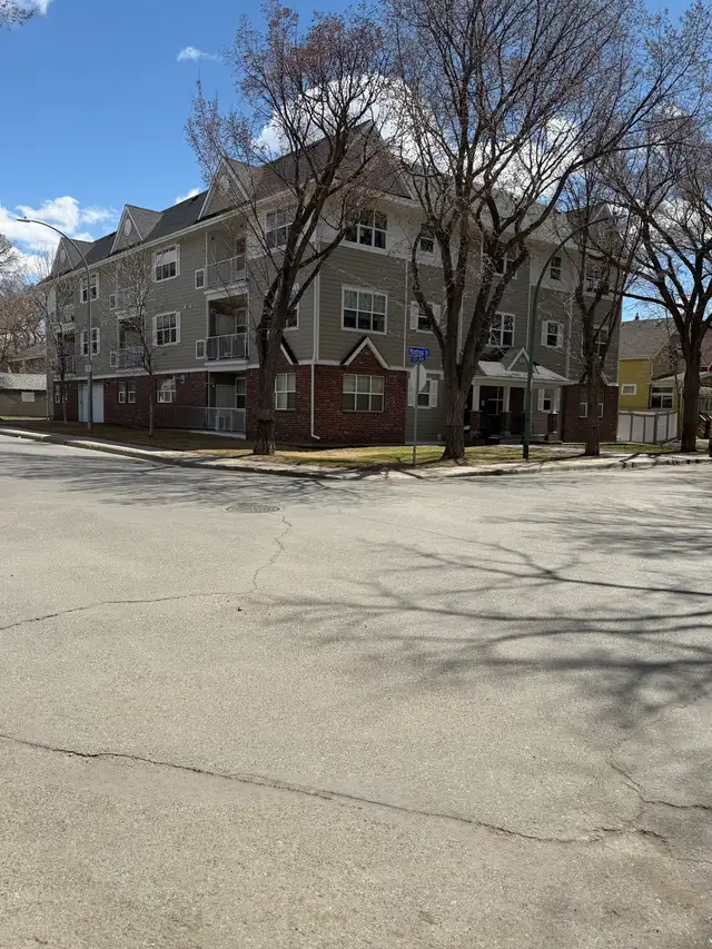 Condo for Sale near Miller school/ Regina General Hospital in Condos for Sale in Regina - Image 2