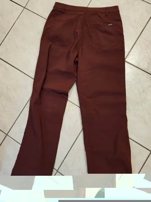 New MEXX Casual  PANTS waist 31 “, Hips 40 “ in Women's - Bottoms in Edmonton - Image 3