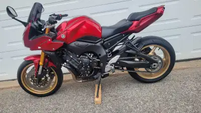1000cc 20 valve R1 . Street Fighter. (Iron Man Edition) Mature rider (2nd owner) Never been dropped...